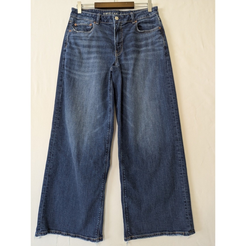 American Eagle Low Rise Baggy Wide Leg Jeans Blue Raw Hem Size 6 Regular Stretch - Picture 2 of 11